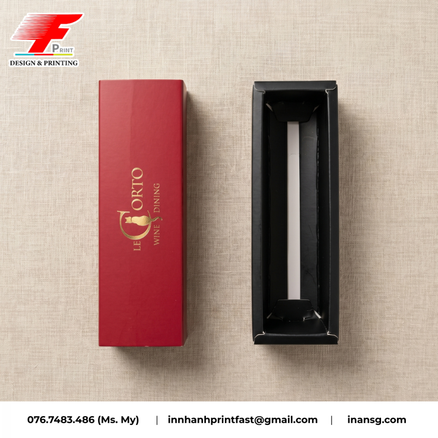 Chi tiết khay định hình bên trong hộp carton bồi cứng cáp.