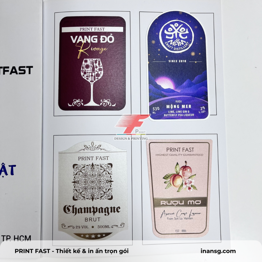 In tem rượu Mộng Mer với chất liệu decal giấy mỹ thuật độc lạ.