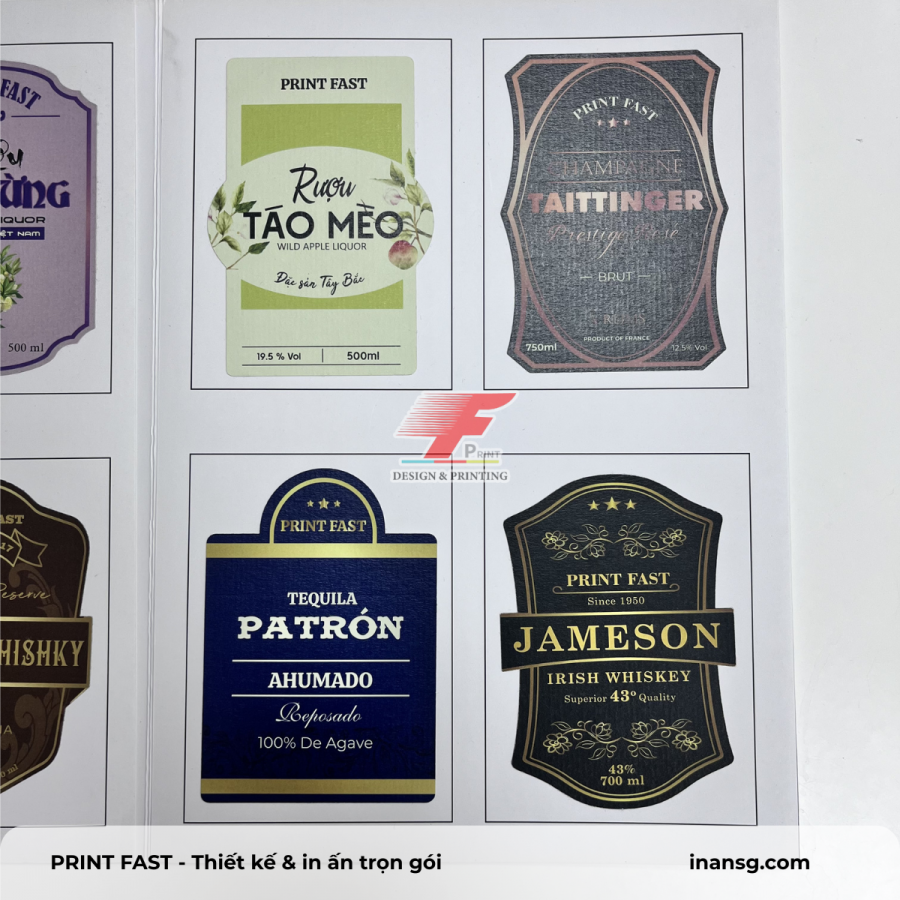 In tem rượu Táo Mèo và Champagne bằng decal giấy mỹ thuật có vân sần.
