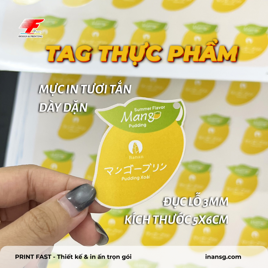 Thông số kỹ thuật chuẩn của một chiếc thẻ treo thực phẩm hoàn hảo: Kích thước nhỏ gọn 5x6cm kết hợp lỗ đục 3mm tinh tế.